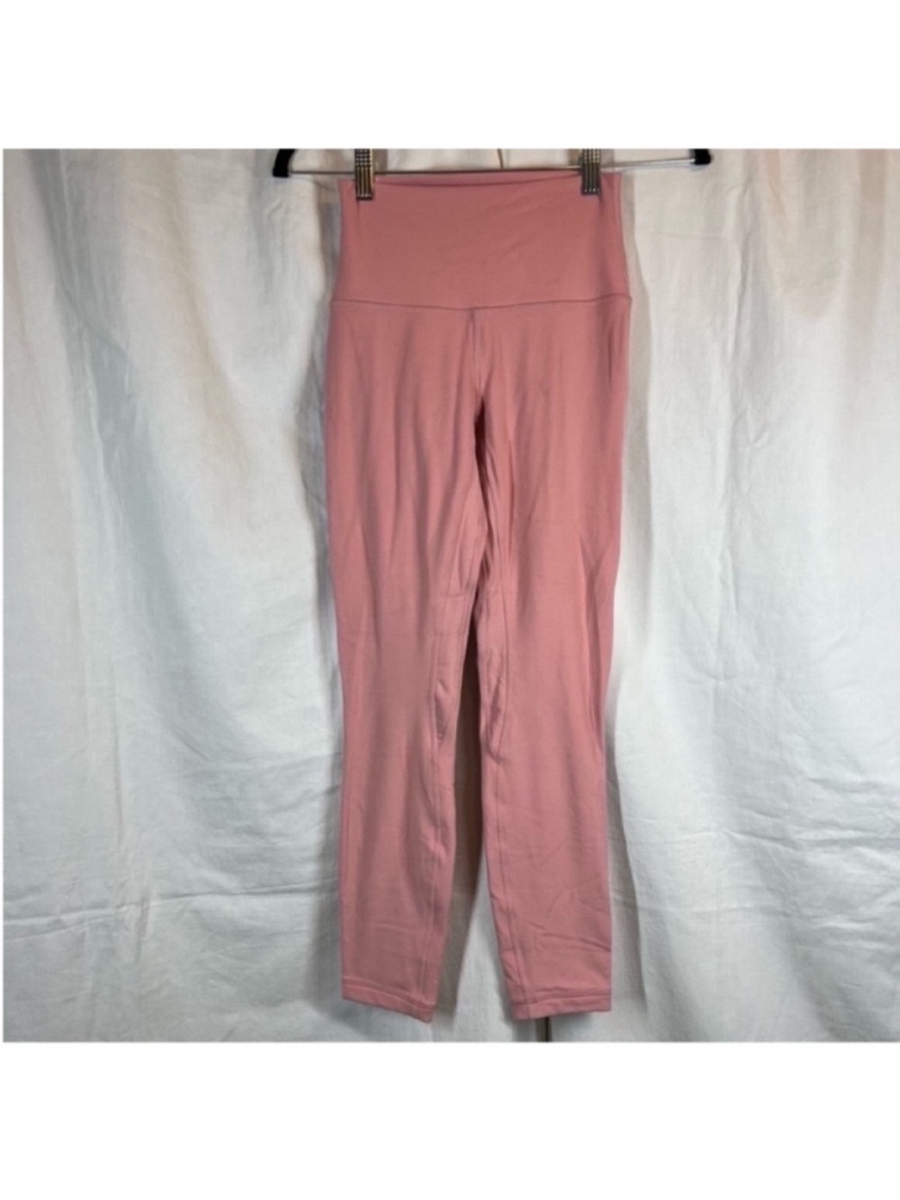 Lululemon align High rise leggings butter soft soft pink sporty chic yoga